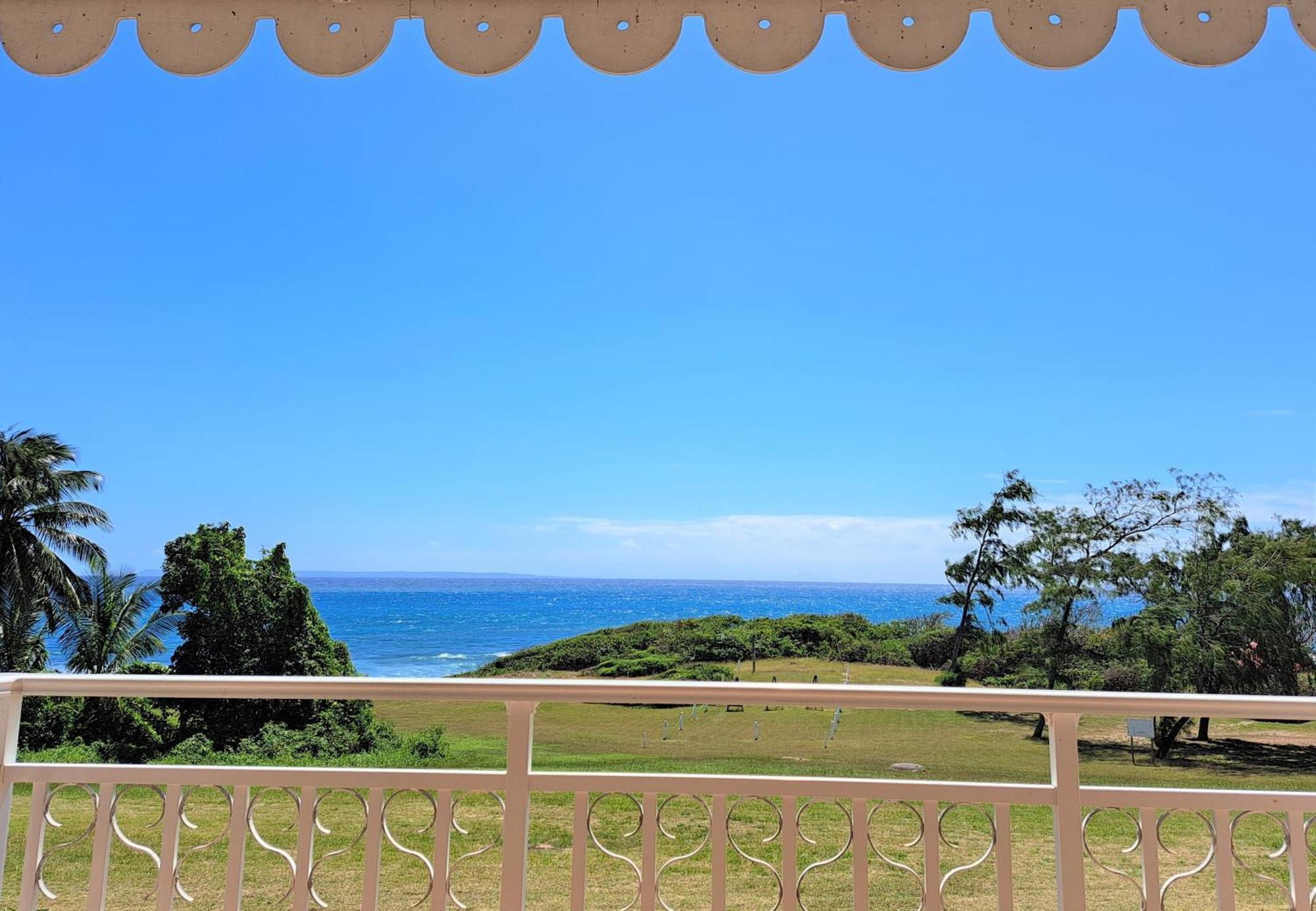 Grand Studio Vue Mer Exceptionnelle, Piscines, Plages. Sainte-Anne  Exterior photo